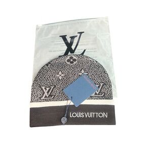 Louis Vuitton Monochrome Knit Beanie